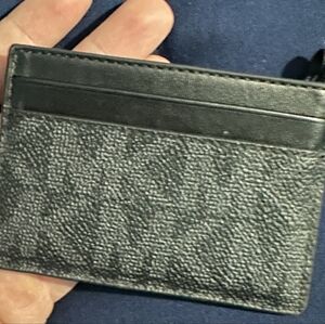 Michael kors cardholder